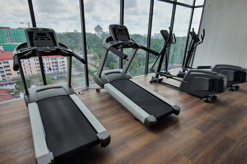 Kozi Square New Sgh Cozy Home Lv7D Kuching Buitenkant foto