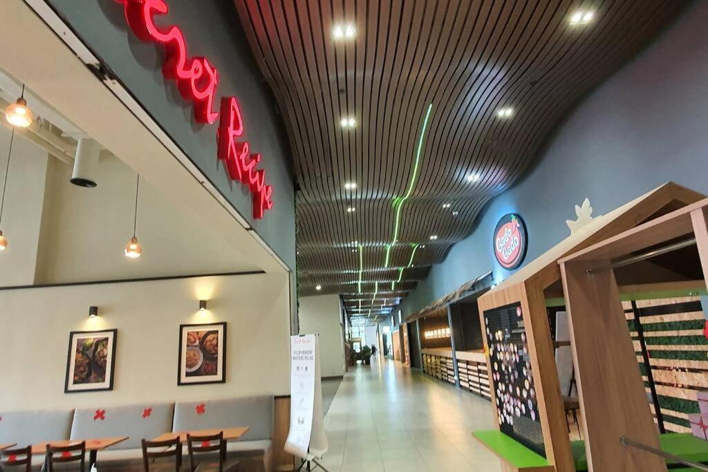 Kozi Square New Sgh Cozy Home Lv7D Kuching Buitenkant foto