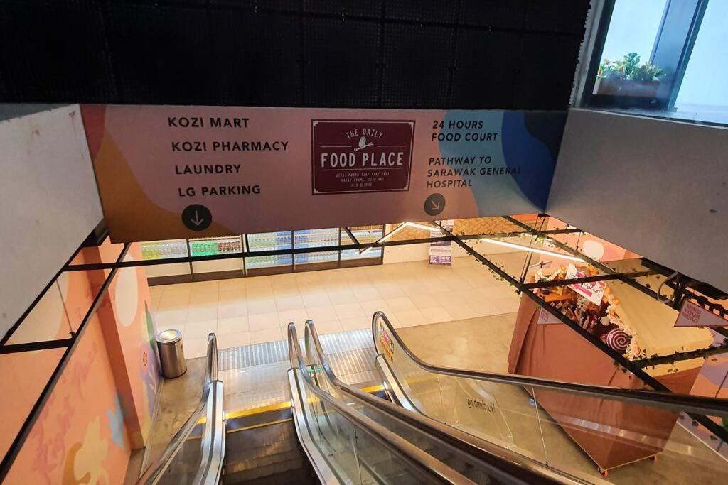 Kozi Square New Sgh Cozy Home Lv7D Kuching Buitenkant foto